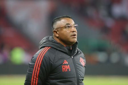 Roger Machado lamenta derrota do Internacional para o Fluminense