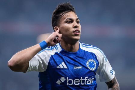 Fotos do jogo entre Cruzeiro e Palmeiras, no Mineirão, em Belo Horizonte, pela 11ª rodada do Brasileirão