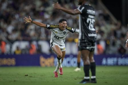 Contratado no início do ano, Rony marcou o décimo gol pelo Atlético