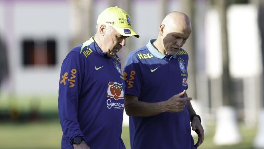Carlo Ancelotti e Cláudio Taffarel, técnico e preparador de goleiro da Seleção, respectivamente
