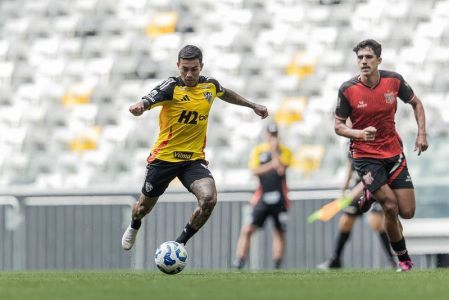 Dudu deu assistência para Igor Gomes em jogo-treino do Atlético
