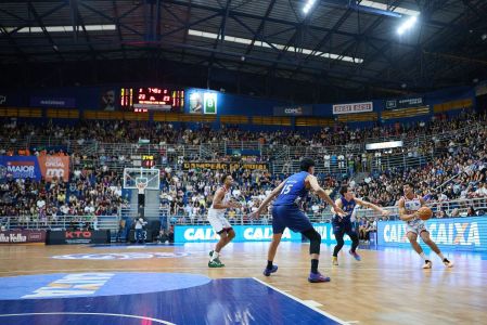 Sesi Franca 65 x 69 KTO Minas, no Pedrocão, pelo jogo 1 do NBB na temporada 2024/2025