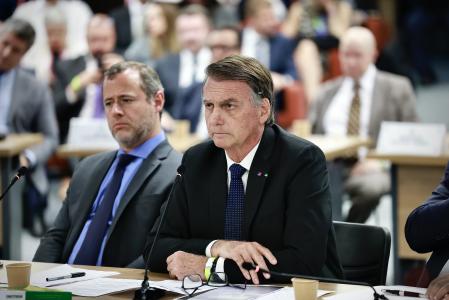 O ex-presidente Jair Bolsonaro (PL) depõe no STF nesta terça-feira (10)