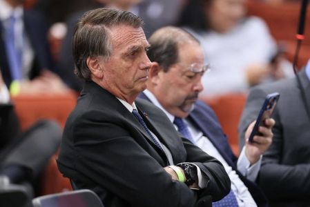 Bolsonaro prestou depoimento no STF nesta terça-feira (10)