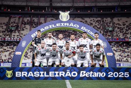 Último jogo do Santos antes da pausa do Mundial foi contra o Fortaleza, na Arena Castelão