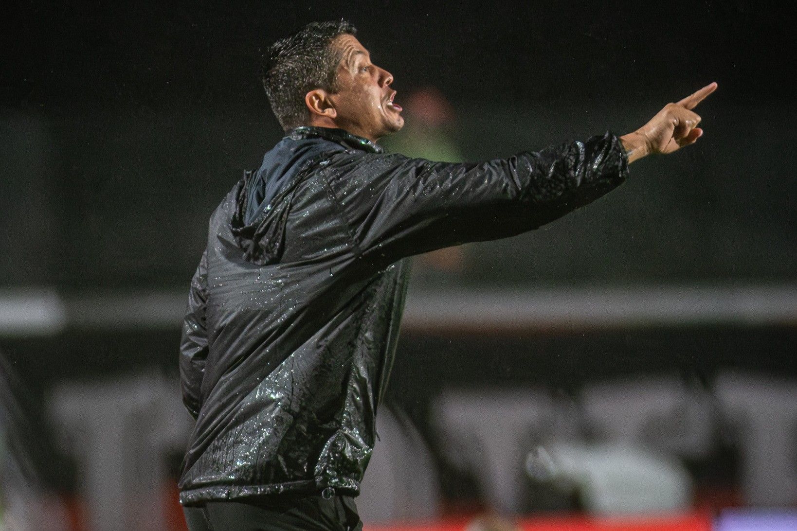 Ex-Vitória, Carpini voltará ao Barradão para confronto direto do Juventude