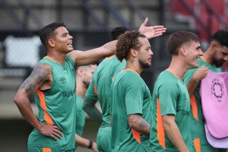 Elenco do Fluminense se prepara para a disputa do Mundial