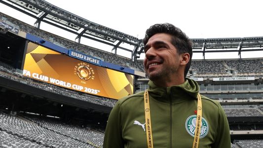 Abel Ferreira no MetLife Stadium na véspera de Palmeiras x Porto, pelo Mundial de Clubes da Fifa