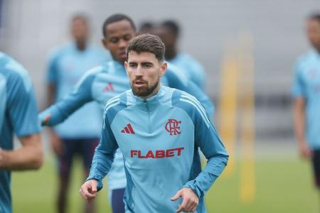 Jorginho pode estrear com a camisa do Flamengo diante do Espérance