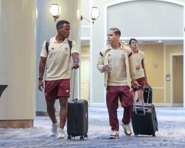 Elenco do Fluminense já desembarcou em Nova Jersey para o duelo contra o Borussia Dortmund