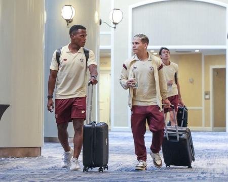 Elenco do Fluminense já desembarcou em Nova Jersey para o duelo contra o Borussia Dortmund