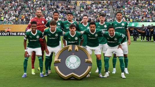Os 11 titulares do Palmeiras na estreia contra o Porto, pelo Mundial de Clubes