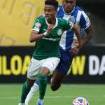 Eleito melhor em campo, Estêvão é direto sobre atuação em Palmeiras x Porto