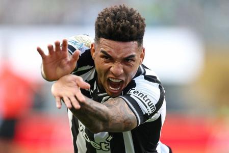 Igor Jesus marcou o segundo gol do Botafogo na vitória sobre o Seattle