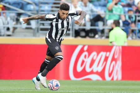 Igor Jesus vai deixar o Botafogo ao final do Mundial de Clubes