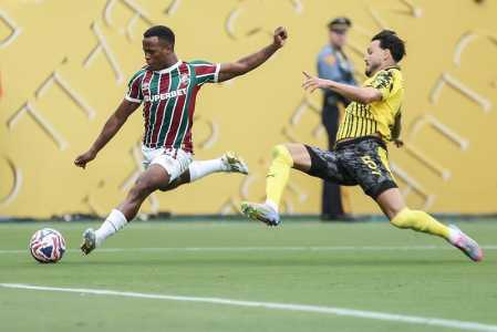 Fluminense dominou o jogo contra o Borussia, mas não conseguiu chegar ao gol