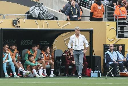 Renato celebrou a boa atuação do Fluminense pelo Mundial de Clubes