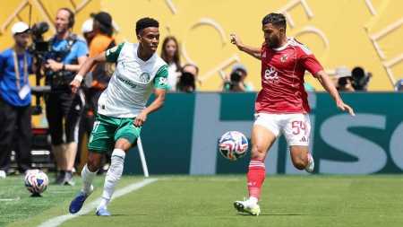 Fotos da partida entre Palmeiras x Al Ahly-EGI, pela 2ª rodada do Grupo A do Mundial de Clubes da Fifa