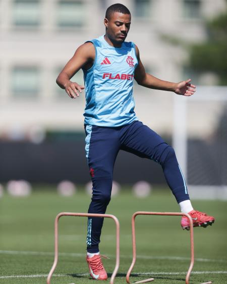 De La Cruz em atividade do Flamengo dos Estados Unidos