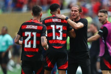 O Flamengo, de Danilo, Jorginho e Filipe Luís, promete manter estilo de jogo contra o Bayern de Munique