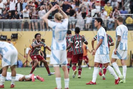 Fluminense venceu o Ulsan e garantiu R$ 11 milhões em premiação