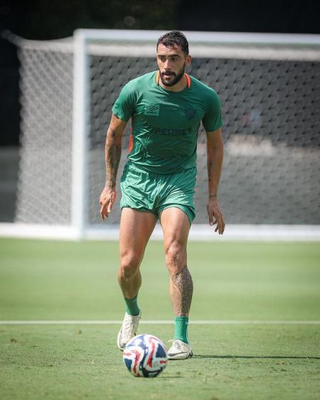 Freytes despistou sobre o retorno de Thiago Silva