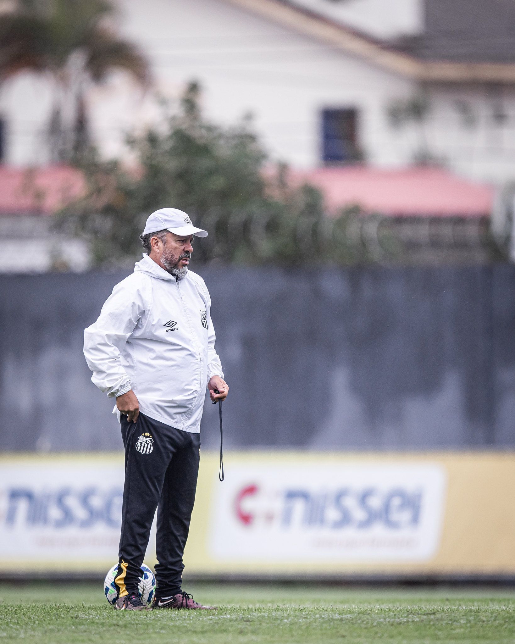 Veja como Cléber Xavier pretende utilizar Willian Arão no Santos