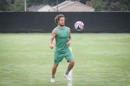 Guga durante treino no Fluminense para jogo do Mundial de Clubes da Fifa