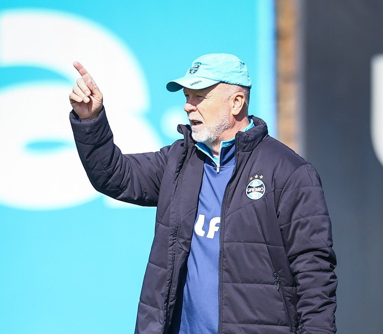 Grêmio encara São José no principal teste antes da retomada do Brasileirão
