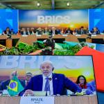 ‘É um caminho sem volta’, diz Lula sobre substituição do dólar no comercio exterior