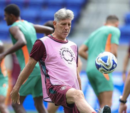 Renato Gaúcho está na semifinal do Mundial de Clubes com o Fluminense