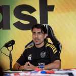 Alonso, do Atlético, relembra título ao lado de Tévez contra time treinado por Maradona