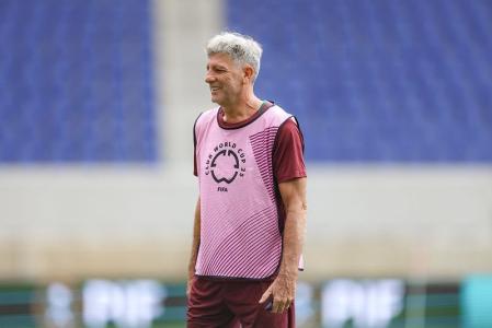 Renato Gaúcho fez mistério em relação ao time que vai encarar o Chelsea