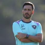 Janela de transferências aberta: quem chega e quem sai do Botafogo