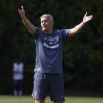 São Paulo lida com desfalques no ataque para enfrentar o Flamengo