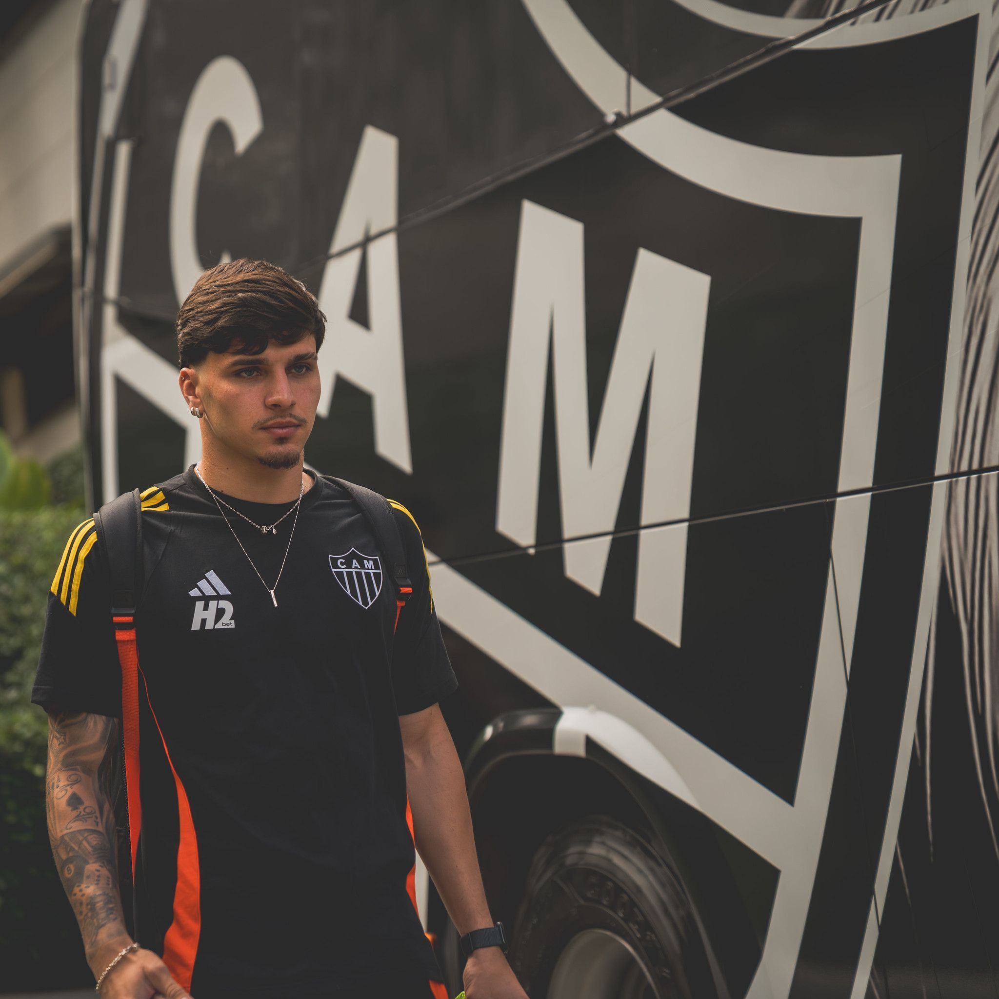A caminho da Primeira Divisão Italiana, atacante se despede do Atlético