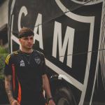 A caminho da Primeira Divisão Italiana, atacante se despede do Atlético