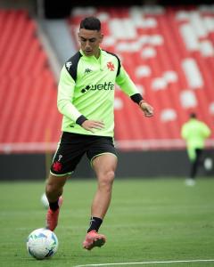 Pumita não deve continuar no Vasco no segundo semestre