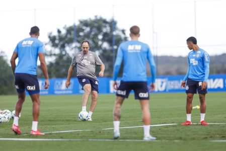 Treino do Bahia desta segunda-feira (14), no CT Evaristo de Macedo