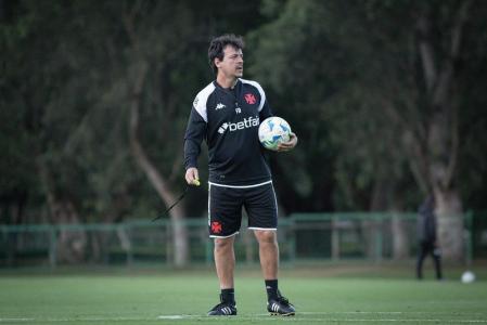 Fernando Diniz terá desfalques para encarar o Del Valle