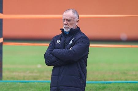 Mano Menezes prepara Grêmio para enfrentar o Alianza Lima