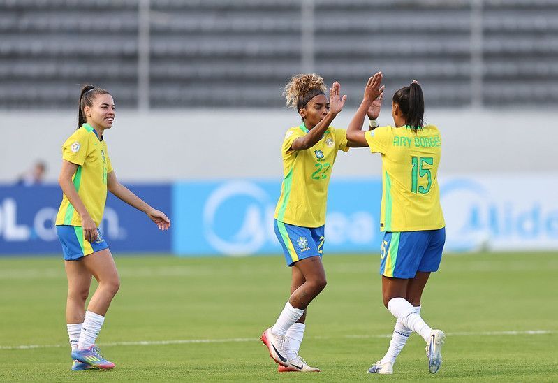Brasil goleia Bolívia e mantém 100% de aproveitamento na Copa América Feminina