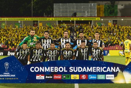 Éverson foi crucial para a vitória do Atlético diante do Bucaramanga nesta quinta-feira (17)