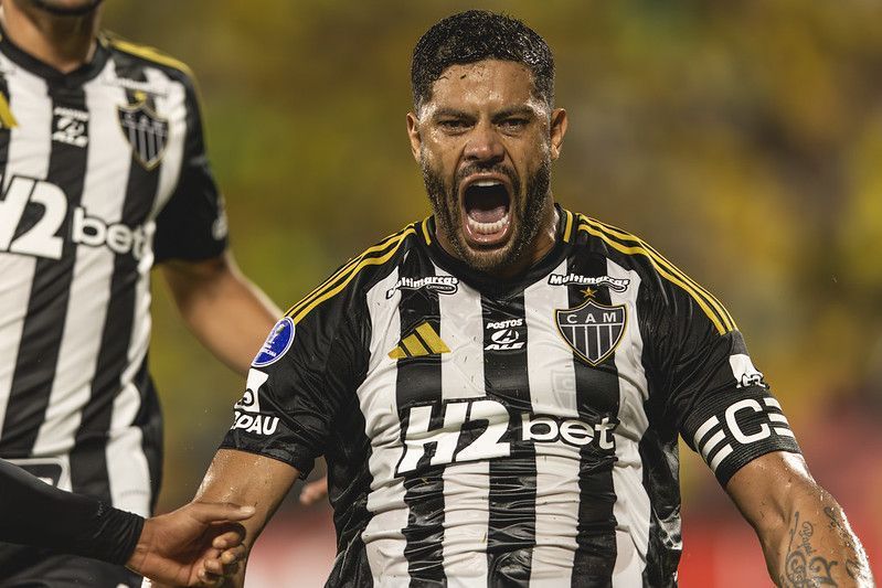 Hulk se isola em ranking histórico do Atlético com gol decisivo na Sul-Americana
