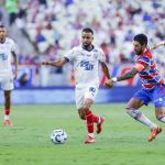 Com gols anulados e polêmica, Fortaleza e Bahia empatam pelo Brasileirão