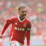 Inter vence Ceará e se afasta da zona de rebaixamento do Brasileirão