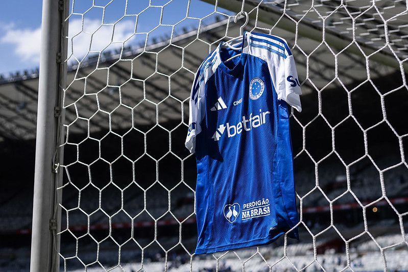 Escalação do Cruzeiro: Jardim surpreende e muda time contra o Juventude