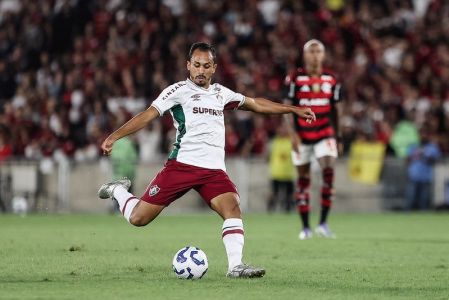 Lima foi uma das novidades do Fluminense diante do Flamengo