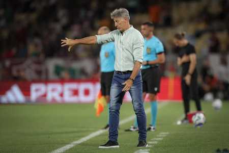 Renato quer jovens estrangeiros mais preparados para jogar mais tempo pelo Fluminense