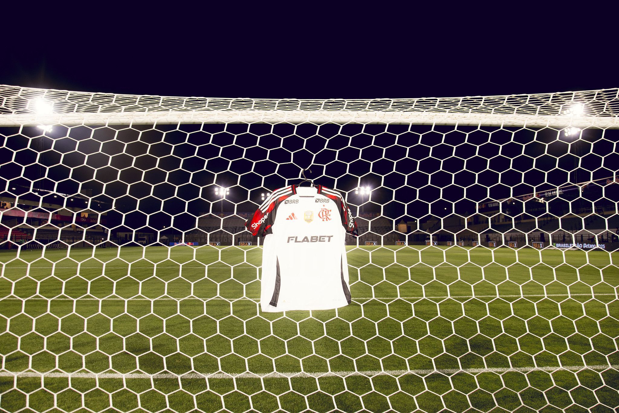 Escalação do Flamengo: Pedro é novidade em formação contra o Bragantino